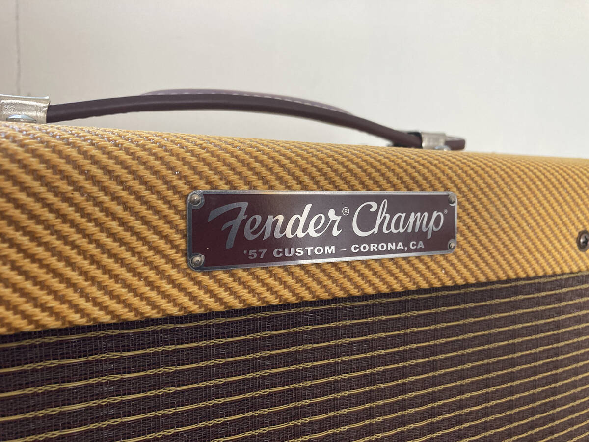 美品 FENDER (フェンダー) ギターアンプ/ 57 Custom Champ 送料無料の画像2