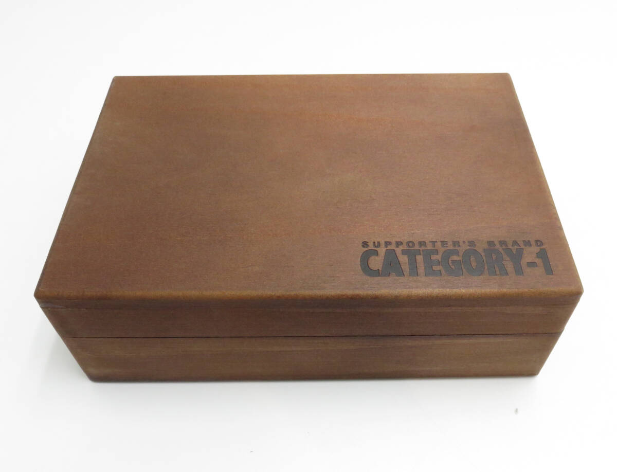 *J.LEAGUE/J Lee gCATEGORY-1 футбол эмблема значок 12 шт. комплект дерево в коробке сувенир 