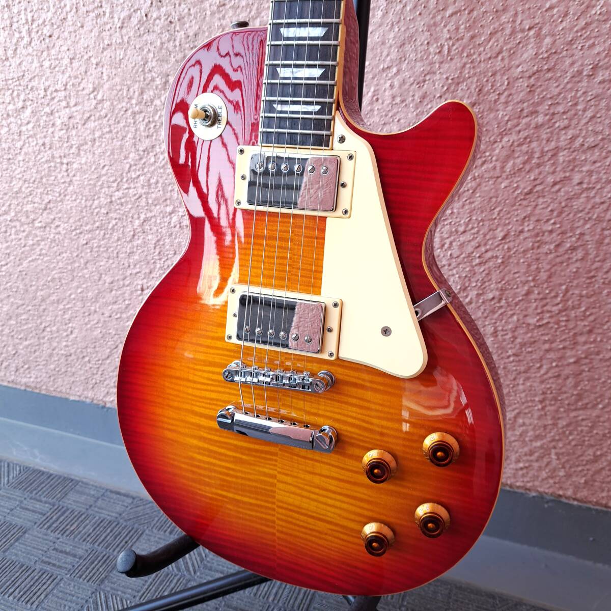 #Bacchus Les Paul Standard Live Road Flame Maple Bacchus Lespaul standard Cherry sun Burst Gibson Gibson 