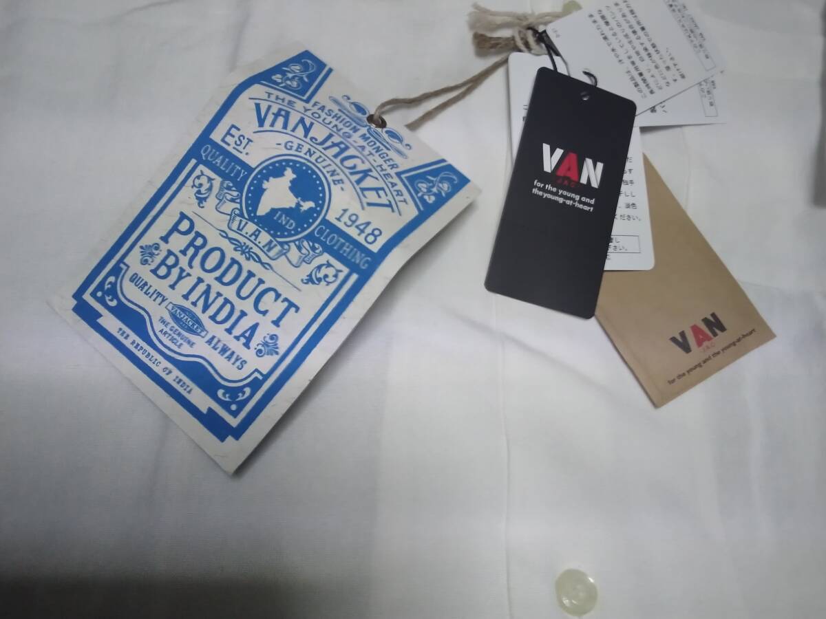 VAN JAC 　　半袖ワッペン刺繍アロハシャツ　ホワイト　XL　　新品未使用　　アイビー　トラディショナル_画像4