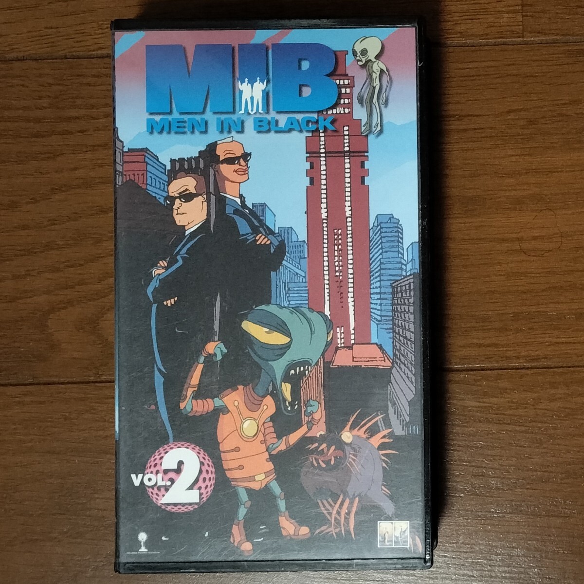  за границей аниме men * in * черный MIB 2 шт японский язык дубликат VHS видеолента не DVD.Men in Black The animated Series. лист реальный .. правильный .