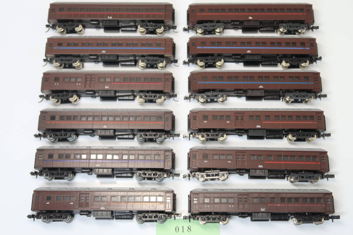 40428-018【客車（発送：ゆうパケットプラス 410円、他）】KATO 旧形客車（12両）【中古品】_画像2