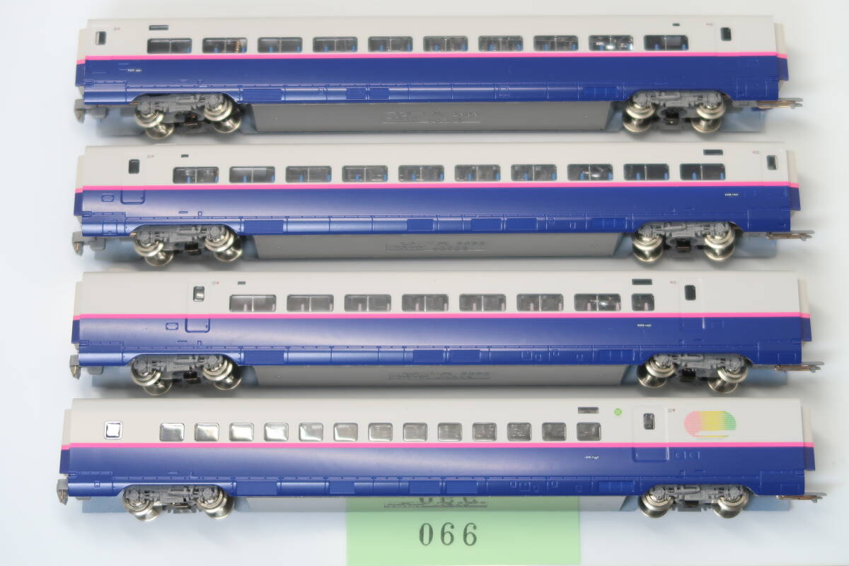 40428-066【新幹線】TOMIX E2系（4両）【中古品】_画像1