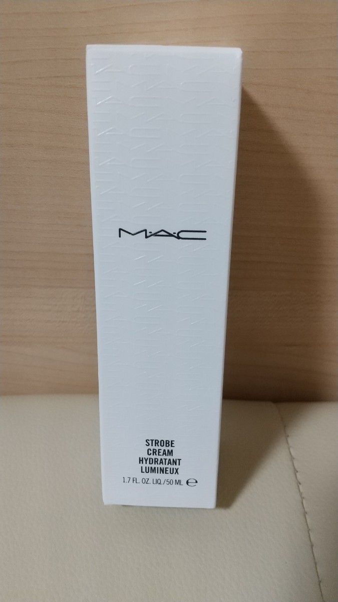 MAC ストロボクリーム ファンデーションベース ピンクライト 50ml