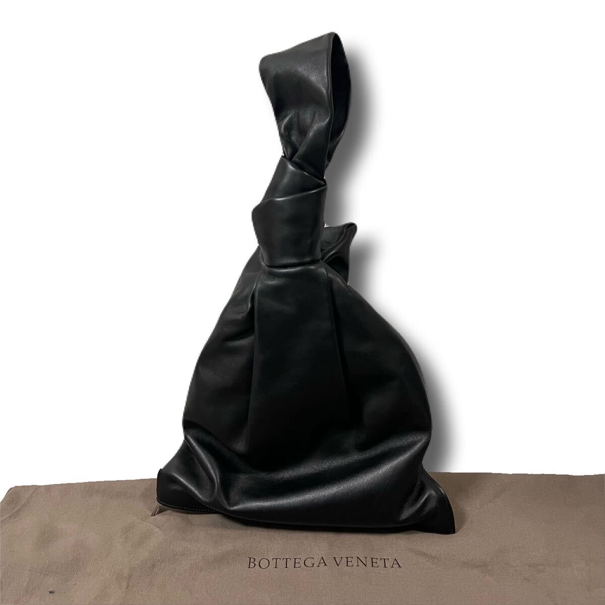 Bottega Veneta ボッテガヴェネタ　ハンドバッグ　ツイスト　ブラック_画像1