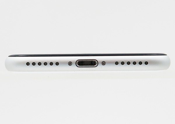 ◇【au/Apple】iPhone SE 第2世代 64GB MHGQ3J/A スマートフォン ホワイトの画像4