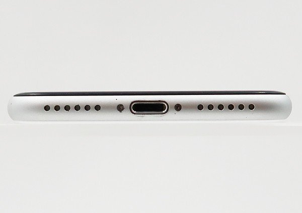 ◇ジャンク【au/Apple】iPhone SE 第2世代 64GB SIMロック解除済 MX9T2J/A スマートフォン ホワイトの画像4