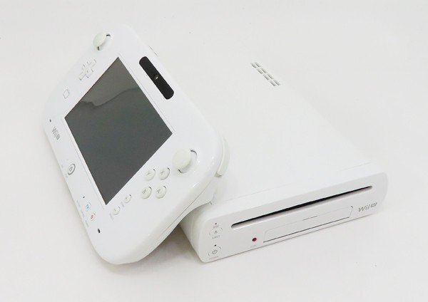 ○【任天堂 ニンテンドー】Wii U本体 32GB シロ_画像1