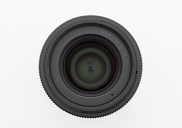 ◇美品【SIGMA シグマ】30mm F1.4 DC DN Contemporary ソニーEマウント用 一眼カメラ用レンズの画像2