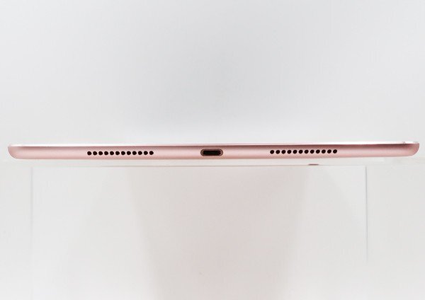 ◇ジャンク【docomo/Apple】iPad Pro 9.7インチ Wi-Fi+Cellular 32GB MLYJ2J/A タブレット ローズゴールドの画像4