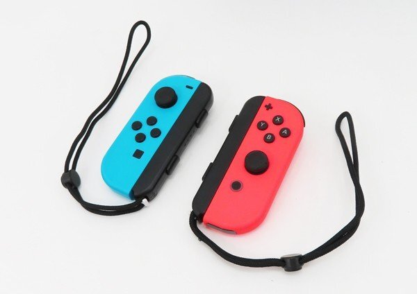 ○【任天堂】NintendoSwitch/ニンテンドースイッチ本体 （新型） HAD-S-KABAA ネオンブルー/ネオンレッドの画像7