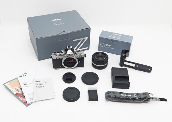 ◇美品【ニコン】Z fc 28mm f/2.8 Special Edition キット + エクステンショングリップ シャッター回数：2025回 ミラーレス一眼の画像9