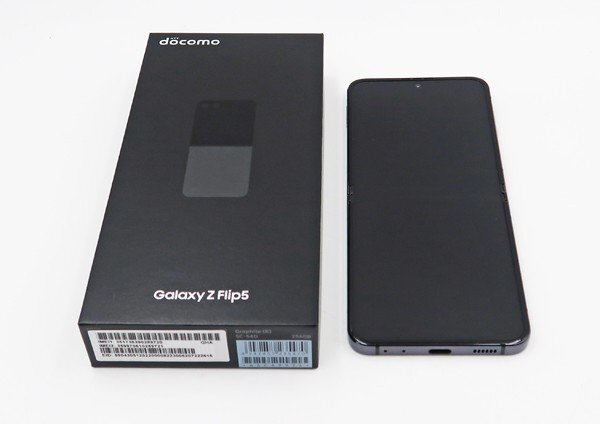 ◇【docomo/SAMSUNG】Galaxy Z Flip5 256GB SIMフリー SC-54D スマートフォン グラファイトの画像9