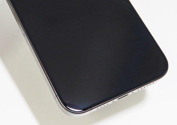 ◇美品【Apple】iPhone 15 Pro Max 256GB SIMフリー MU6P3J/A スマートフォン ブラックチタニウム バッテリー最大容量100％の画像8