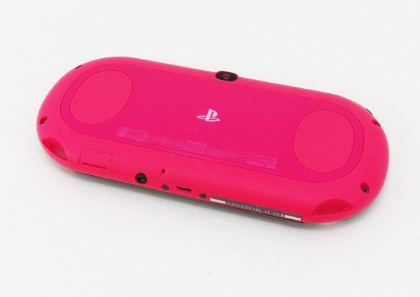 ○【SONY ソニー】PS Vita Wi-Fiモデル + メモリーカード16GB PCH-2000 ピンク/ブラックの画像2