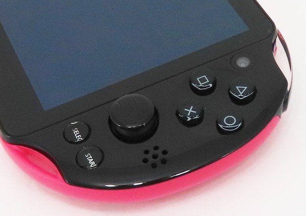 ○【SONY ソニー】PS Vita Wi-Fiモデル + メモリーカード16GB PCH-2000 ピンク/ブラックの画像4