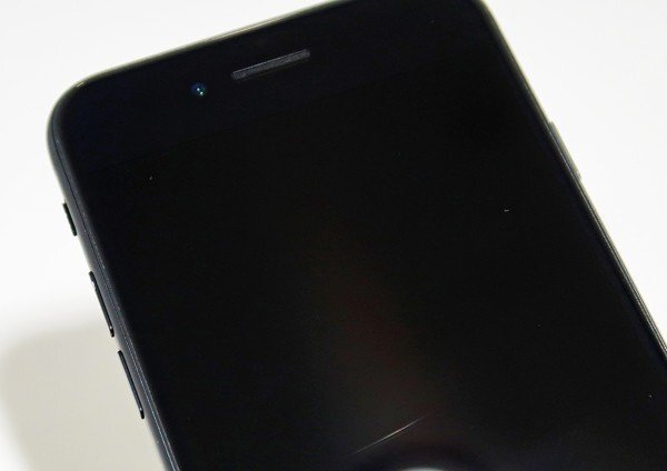 ◇【SoftBank/Apple】iPhone SE 第2世代 64GB SIMロック解除済 MHGP3J/A スマートフォン ブラックの画像7