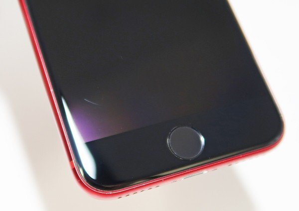 ◇【docomo/Apple】iPhone SE 第3世代 64GB SIMフリー MMYE3J/A スマートフォン プロダクトレッドの画像8