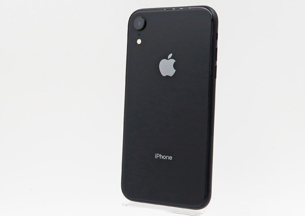◇【au/Apple】iPhone XR 64GB MT002J/A スマートフォン ブラックの画像1