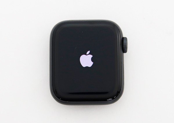 ◇【Apple アップル】AppleWatch SE 40mm GPS スペースグレイアルミニウム ブラックスポーツバンド MYDP2J/A スマートウォッチ_画像1