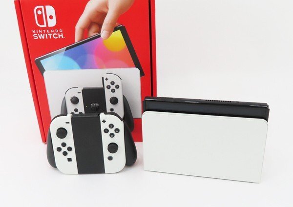 ○【任天堂】Nintendo Switch/ニンテンドースイッチ本体 有機EL HEG-S-KAAAA ホワイトの画像1