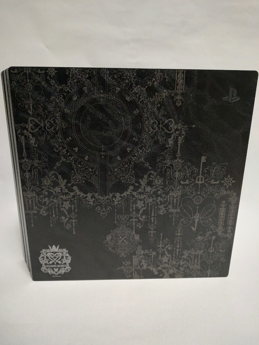 【F.W 8.52 美品！】PlayStation4 Pro KINGDOM HEARTS 3 LIMITED EDITION F.W8.52の画像2