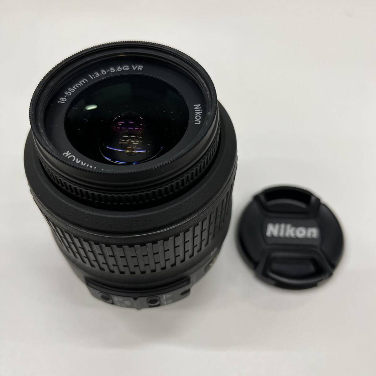 B4119【中古品】/ Nikon AF-S NIKKOR 18-55mm 1:3.5-5.6G レンズ VR DX SWM Aspherical ∞-0.28m/0.92ft 52mm ニコンの画像1