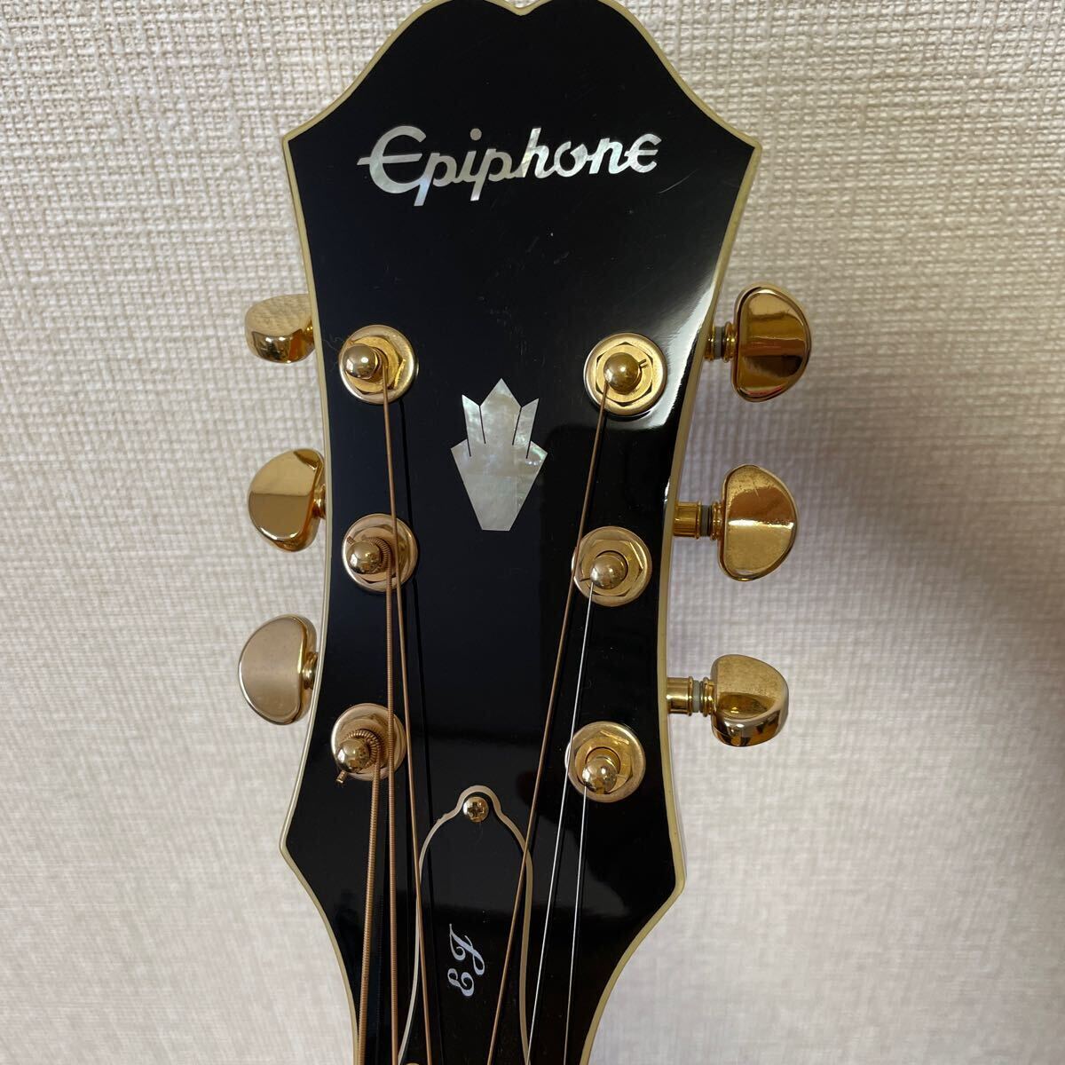 Epiphoneアコースティックギター EJ-200/VS ハードケース付きの画像4