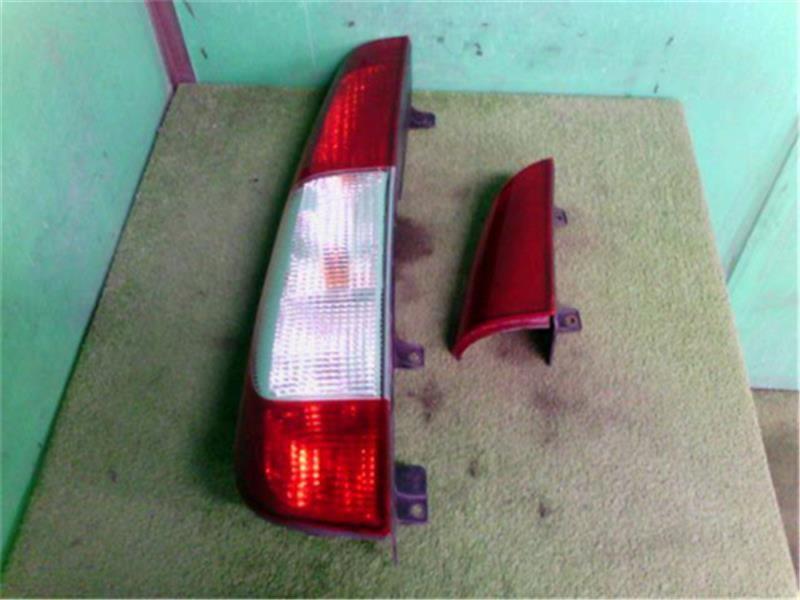  Benz original Benz V { 639350 } left tail lamp P31200-24003026