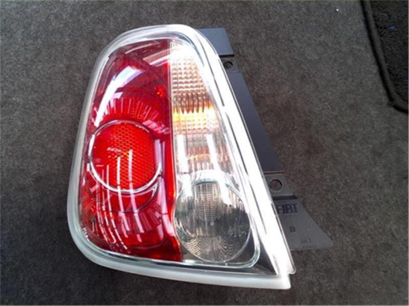  Fiat original other Fiat { 31214 } left tail lamp P70300-23011728