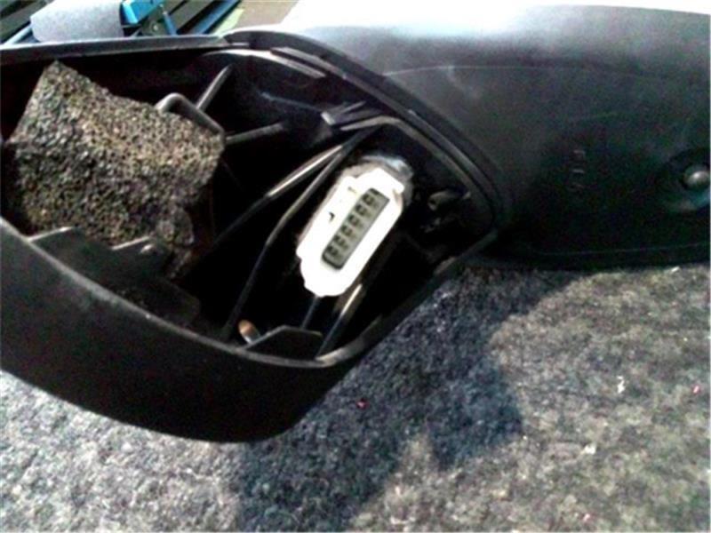  Fiat original other Fiat { 31214 } left side mirror P70300-23001476