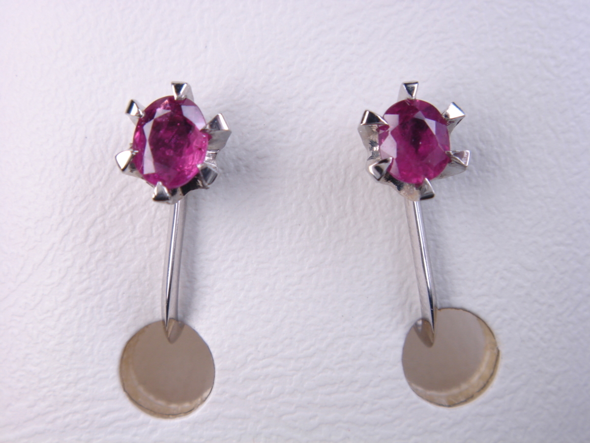 * new goods * free shipping * platinum ruby earrings *0.48ct*
