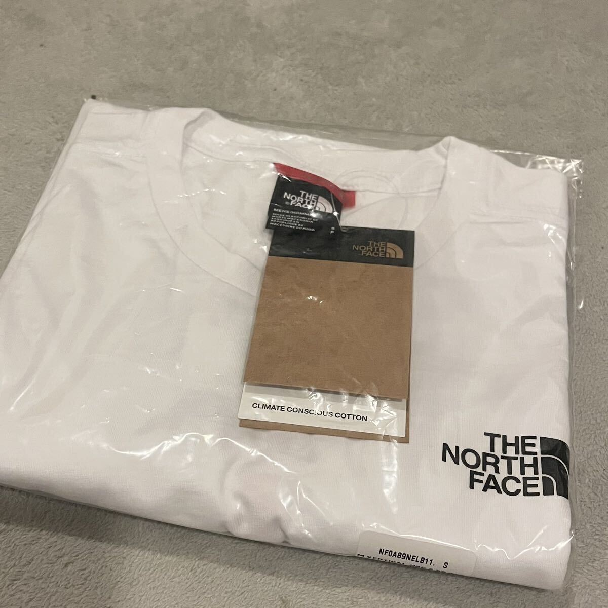 THE NORTH FACE ザ ノースフェイス メンズ 半袖 Tシャツ バッグデザイン 海外限定 正規品 完売品 ホワイト 白 S M コットン 赤の画像8