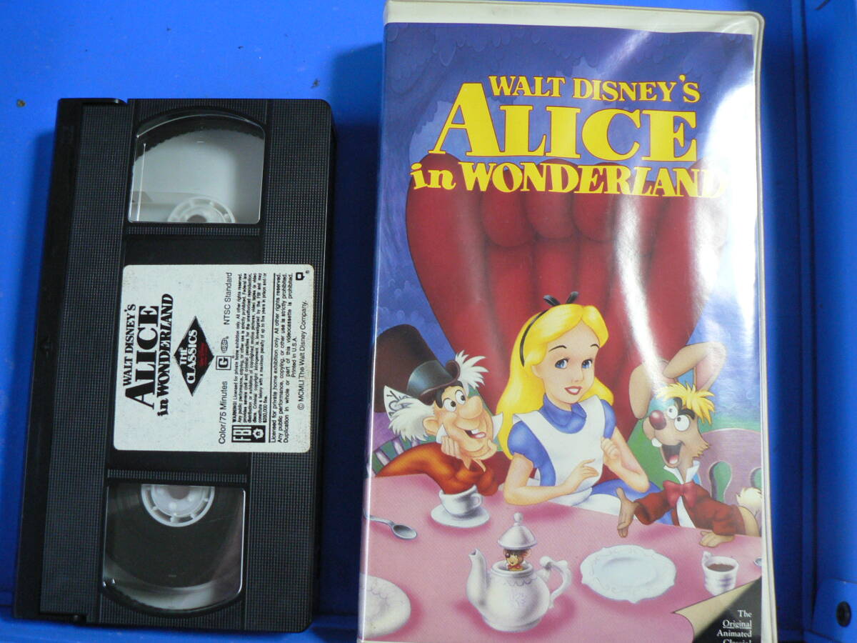 送料最安 510円～ VHS17：WALT DISNEY'S ALICE in WONDERLAND　ディズニーVHSビデオ英語版「不思議の国のアリス」　_画像1