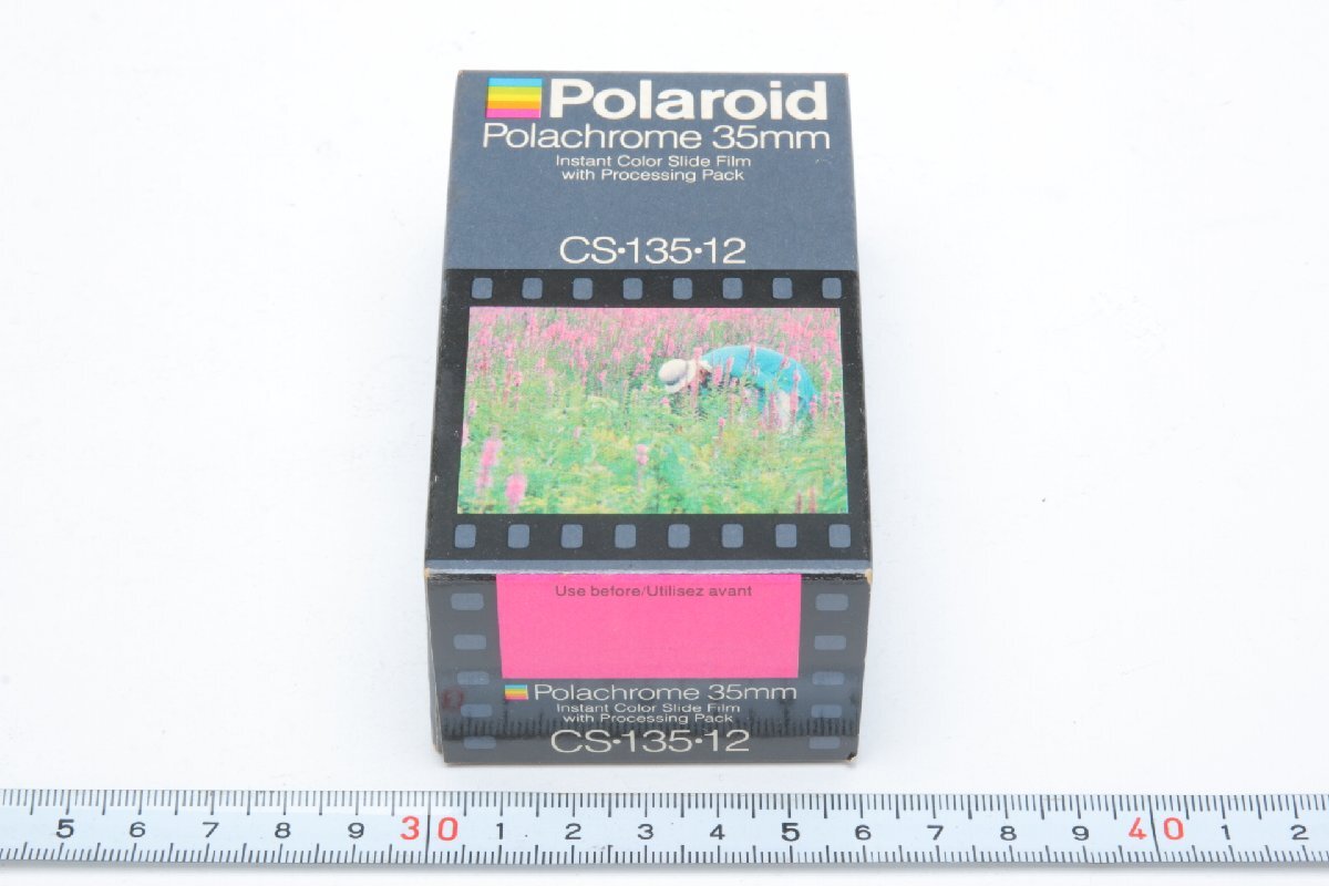 ※【新品未開封・期限切れ】 Polaroid ポラロイド 35mmフィルム Polachrome CS・135・12 12枚撮 オートプロセッサー 35mm用 箱付 c0378の画像1