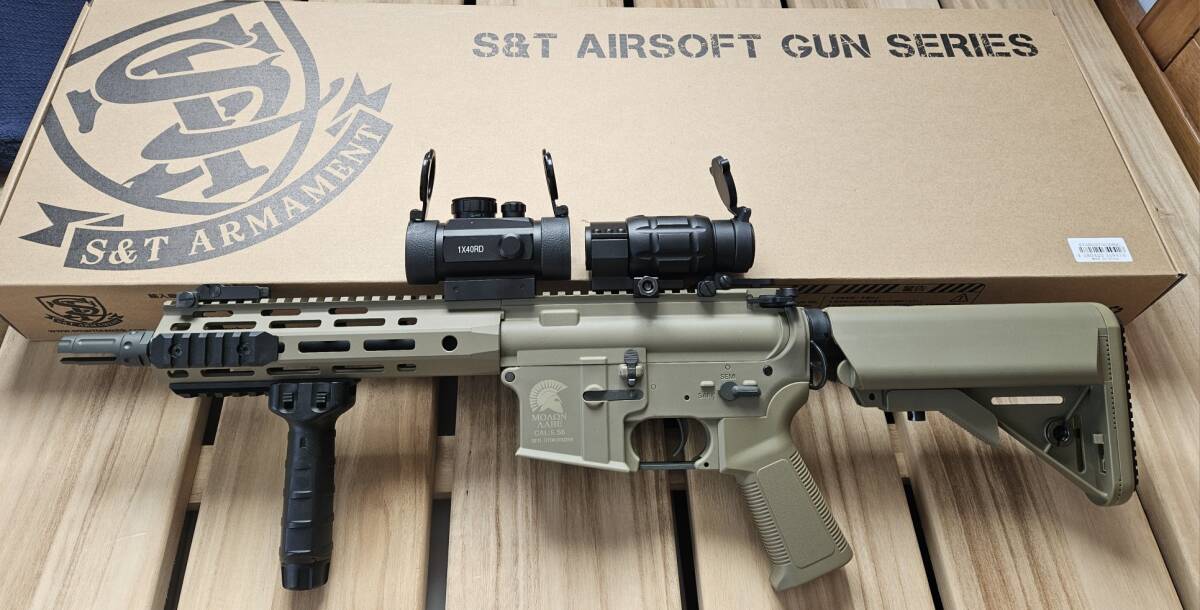 S&T電動　M4 URX4 M-LOK9.5 C-LineG3 (中古)_画像2