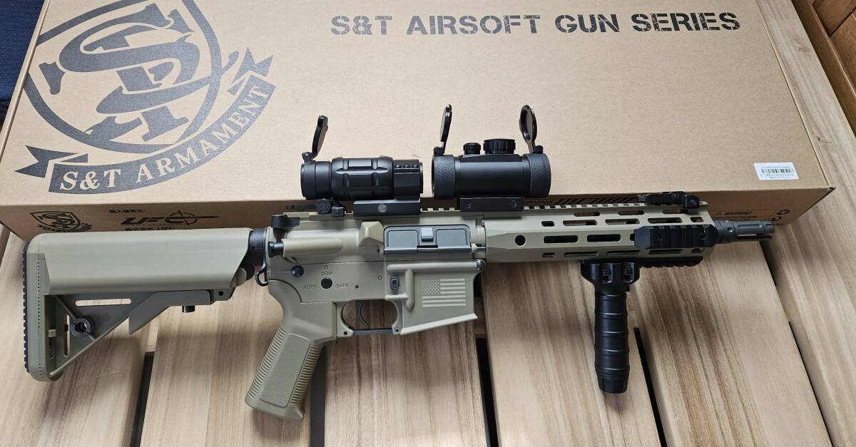 S&T電動　M4 URX4 M-LOK9.5 C-LineG3 (中古)_画像1