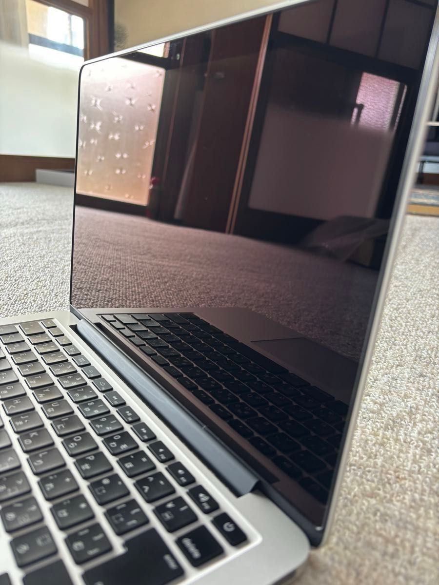 超美品MacBook pro13inch  2015年モデル　