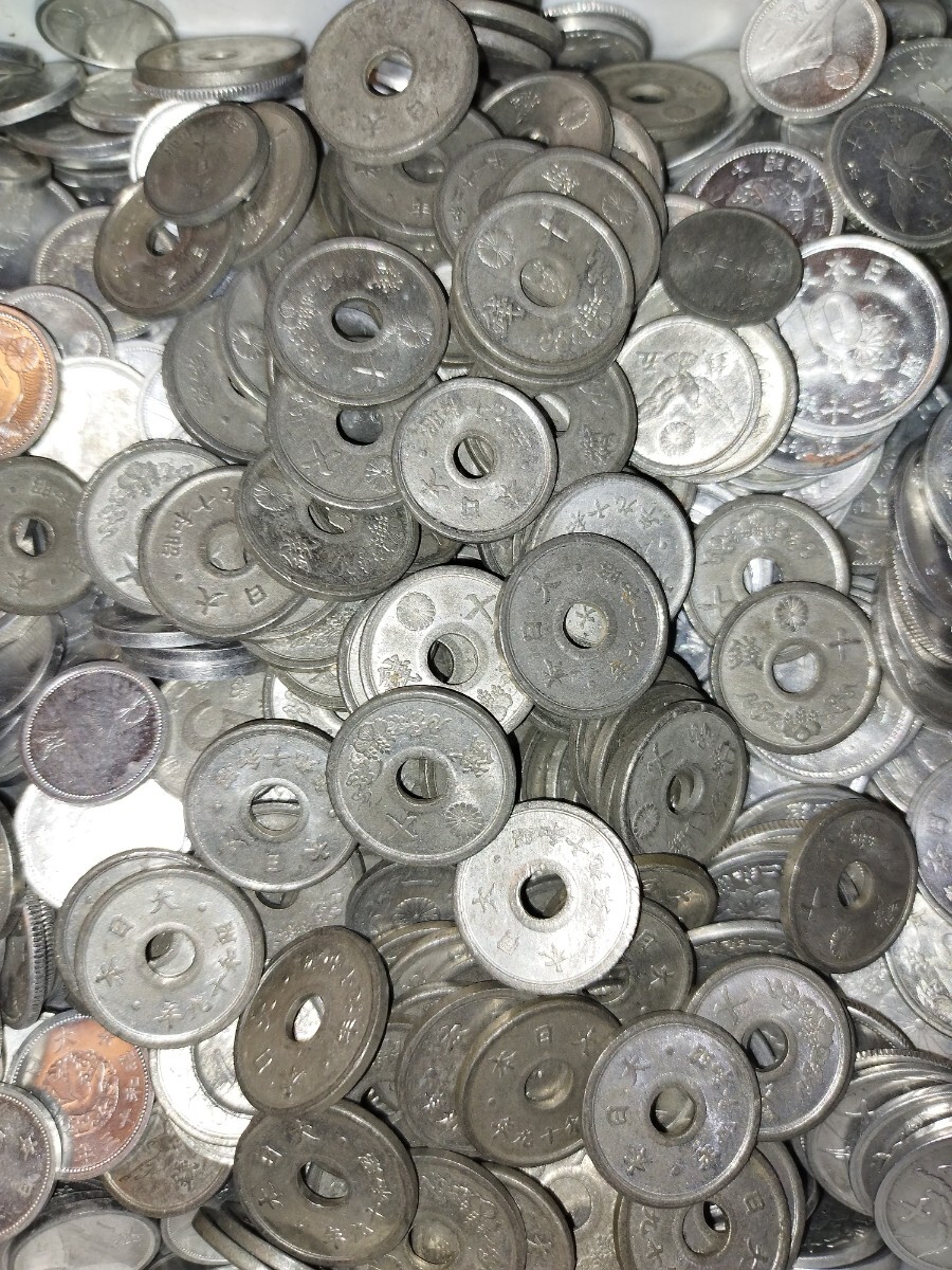 C97　日本古銭　キレイなアルミ貨各種と錫貨各種_画像3