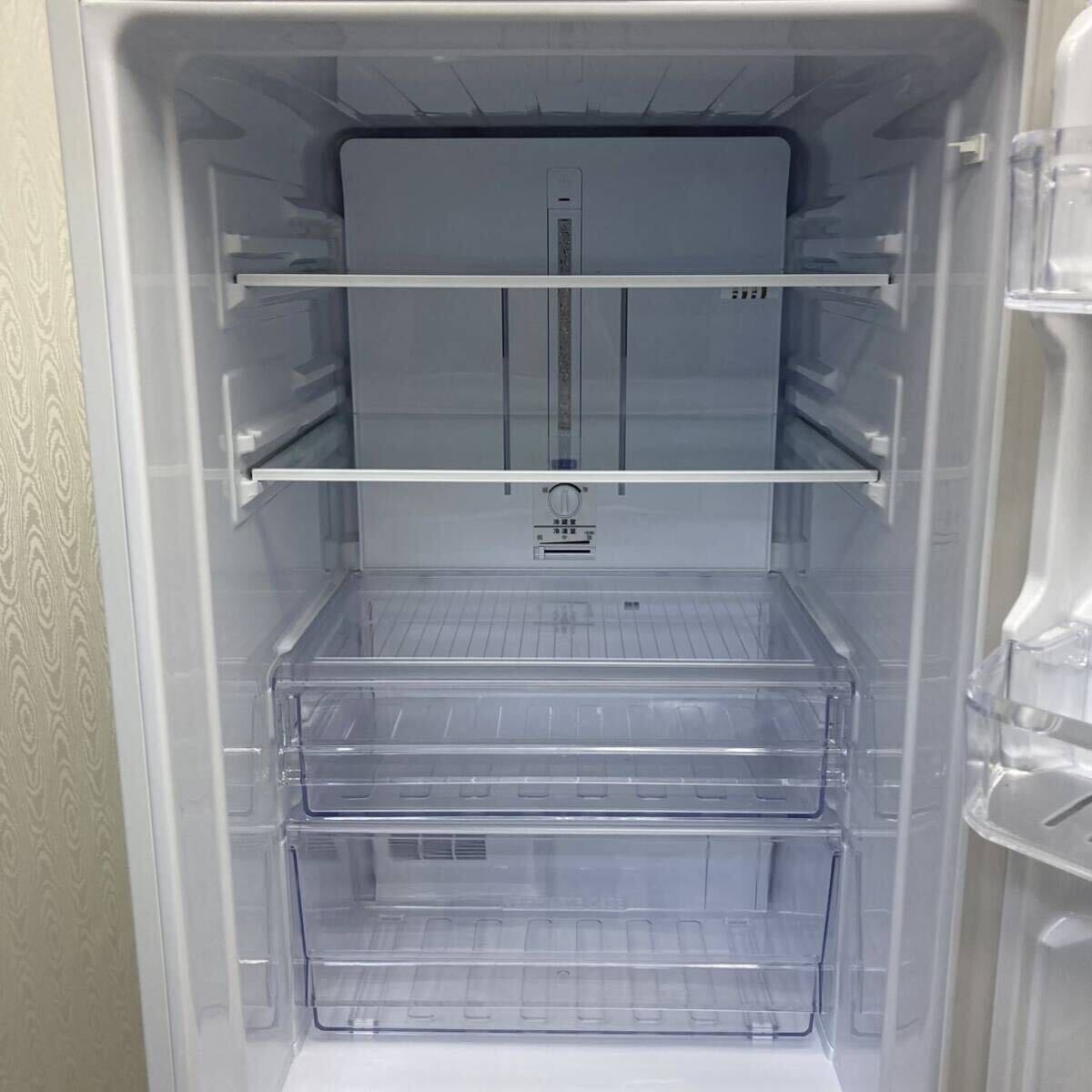 【福岡県飯塚市直取限定】SHARP 2014年製 ノンフロン2ドア 冷凍冷蔵庫 270L SJ-PD27Y-W サイズ545×650×1560mm_画像5
