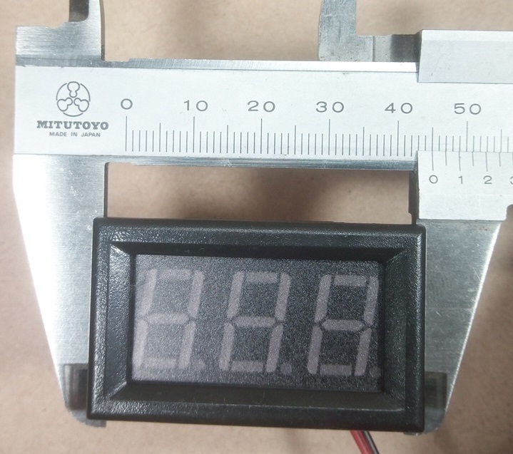 DCデジタル電圧計(緑)【送料120円～】_画像3