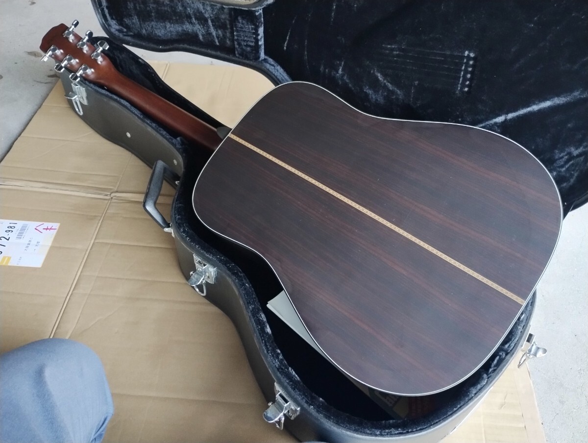 morris M801 NAT アコースティックギター ハードケース付の画像3