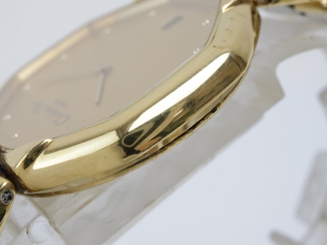 2404-525 クリスチャンディオール クオーツ 腕時計 Christian Dior 45.136 下日付 オクタゴンケース 金色文字盤 純正ブレス_画像3