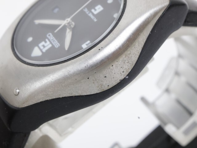 2403-641B セイコー 自動巻き発電式 腕時計 SEIKO 3M22 0D40 キネティック 日付 黒文字盤 純正 ラバーベルトの画像3