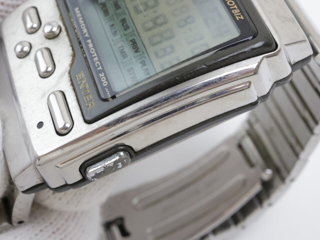 2404-569 カシオ クオーツ 腕時計 G-SHOCK HOTBIZ DB-2100 データバンク デジタル 純正ベルトの画像2