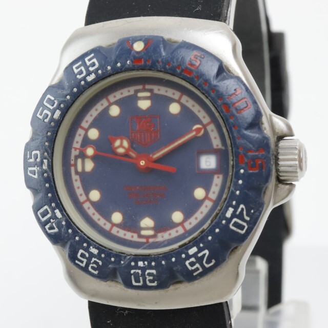 2404-566 タグホイヤー クオーツ腕時計 プロフェッショナル 200M WA1410 日付の画像1