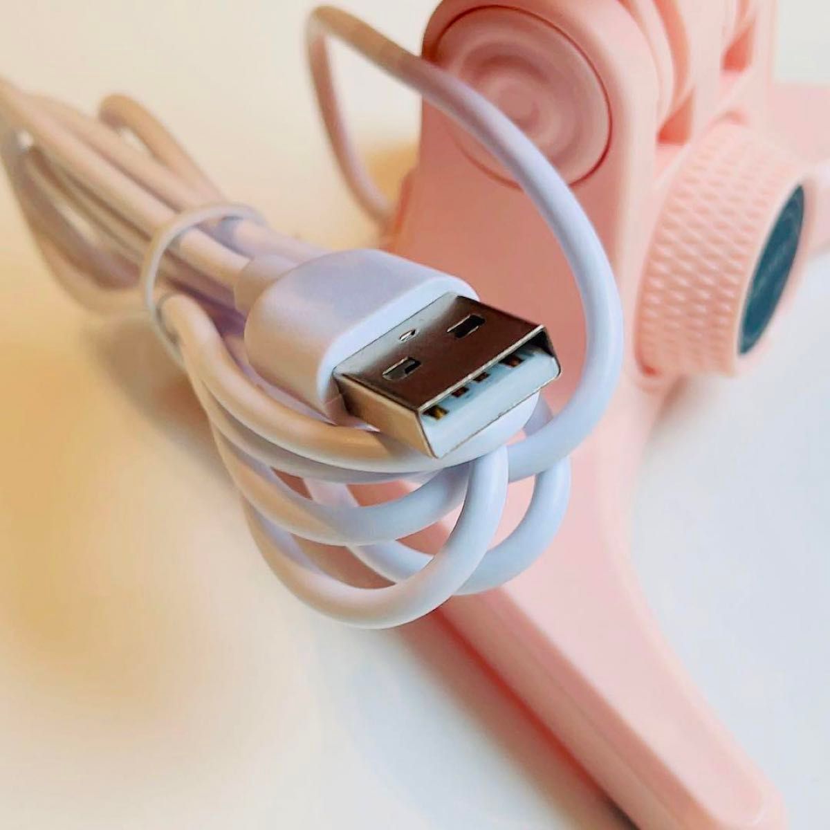 USB DESK FAN pink おしゃれ　夏改革 充電　扇風機