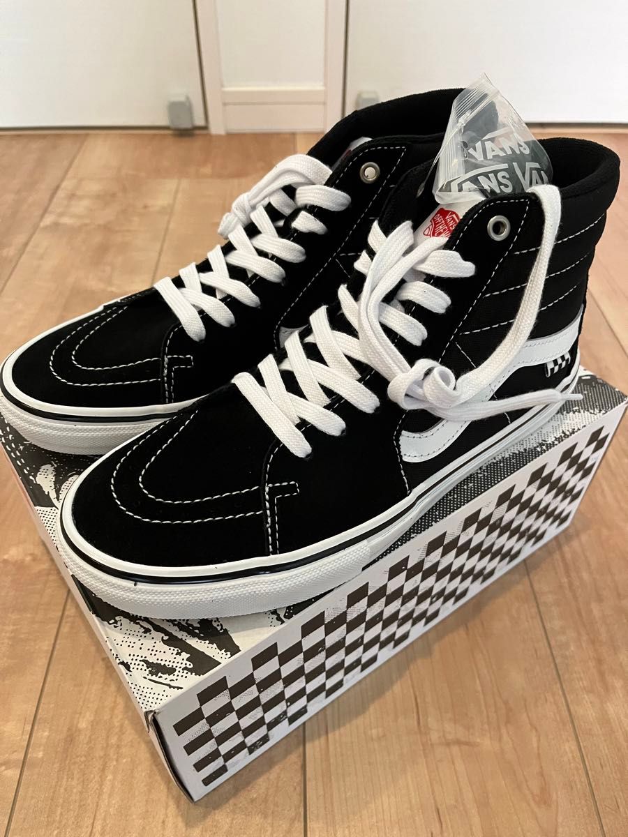 新品未使用送料無料 VANS スニーカー USA規格スケートハイSK-8 新品未使用送料無料 VANS スニーカー USA規格スケートハイSK-8