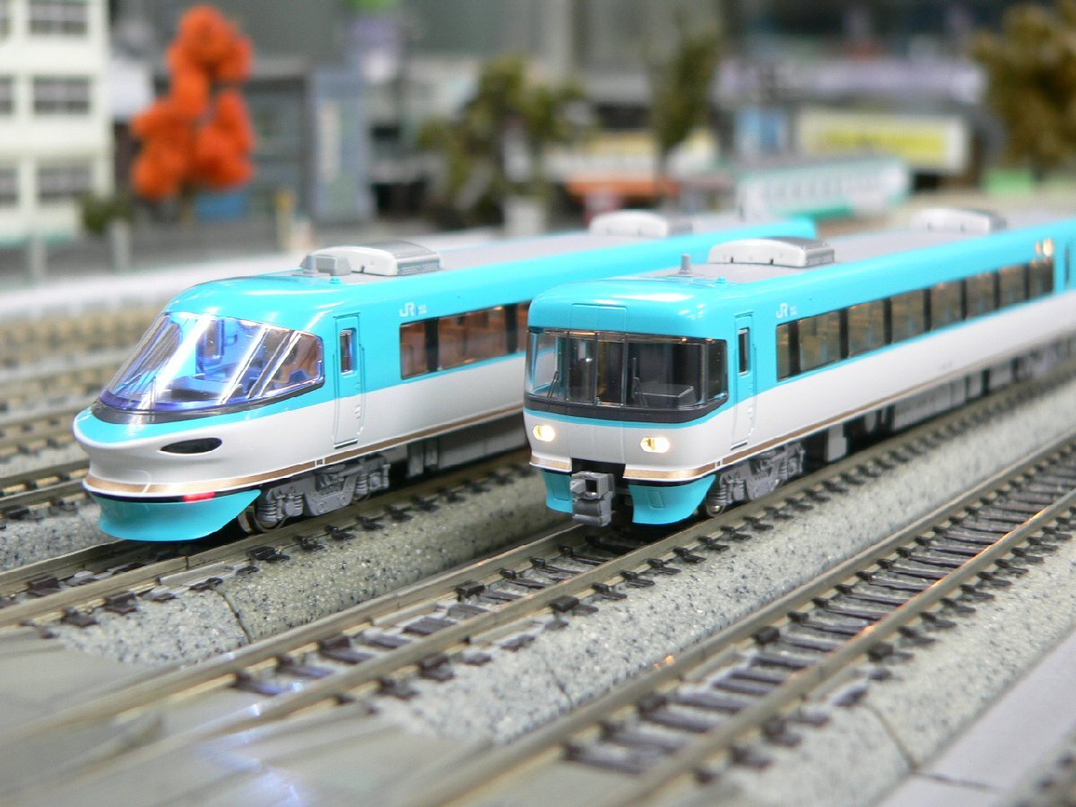 KATO 鉄道模型10-391 485系300番台交直両用特急形電車 KATO 鉄道模型10-391 485系300番台交直両用特急形電車