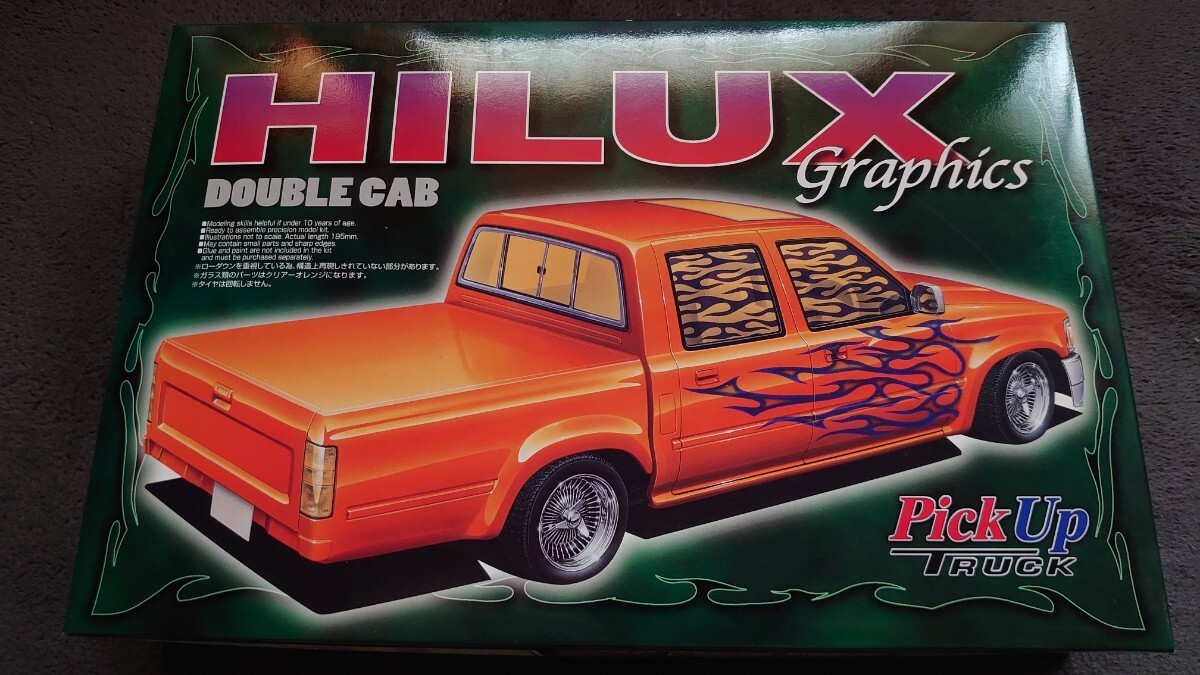 貴重 アオシマ 1/24 ピックアップトラック ハイラックス Wキャブ グラフィックス 92年モデルの画像1